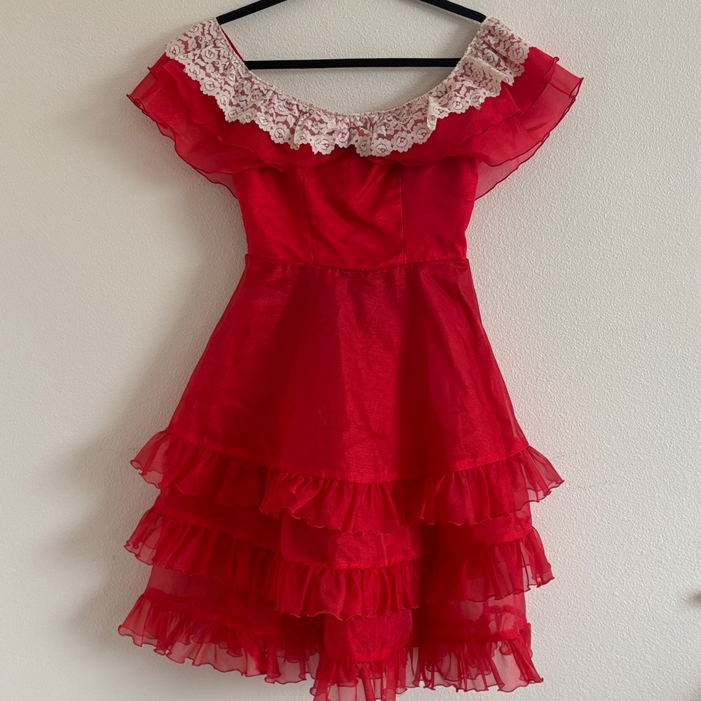 Elegant Scarlet Layered Midi Dress